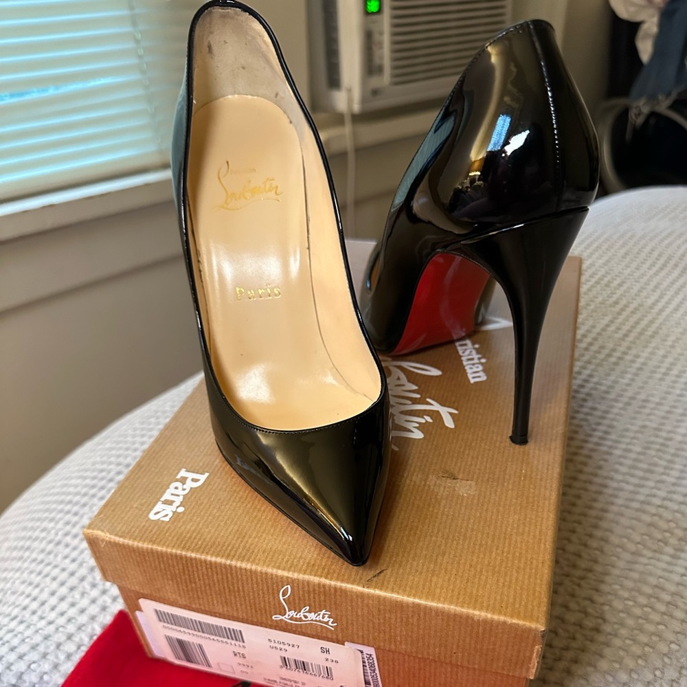 Christian Louboutin 100mm Pigalle Black Red Bottoms